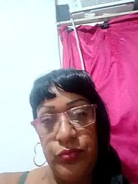 SabrinaColin online show from April 24, 2026, 6:04 am