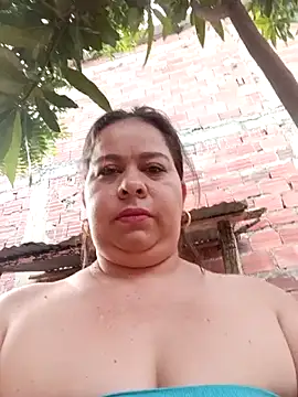 Snapshot of Diana_006 chatting on June 3, 2026, 11:33 am Diana 006 online show from June 3, 2026, 11:33 am