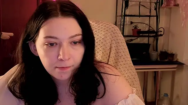 Doll lira online show from February 9, 2026, 4:49 pm