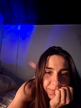 Snapshot of Luna_tagliaferri chatting on March 8, 2026, 3:54 am Luna tagliaferri online show from March 8, 2026, 3:54 am