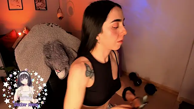 Luna tagliaferri online show from April 21, 2026, 9:21 pm