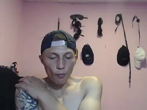 Cronos Hot 8 online show from March 1, 2026, 10:32 pm