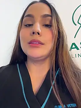 Noa Harper- online show from June 14, 2026, 8:54 pm