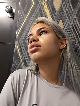 AlanaHouston online show from February 26, 2026, 12:16 pm