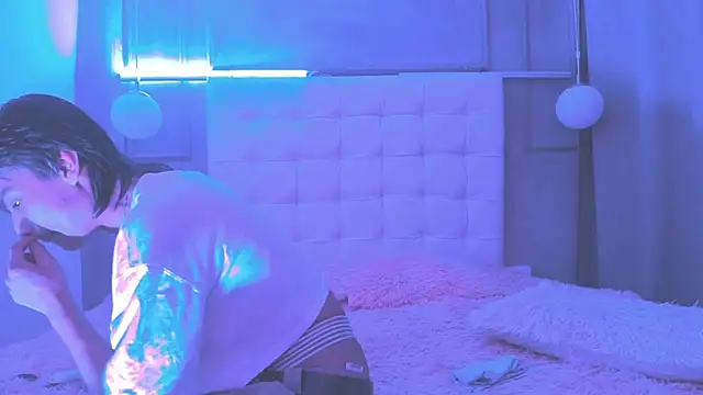 im liam  online show from February 3, 2026, 2:53 am