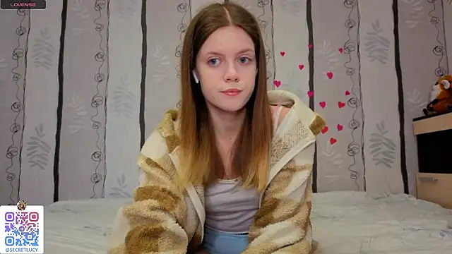 SueFerreyra online show from February 16, 2026, 8:02 am