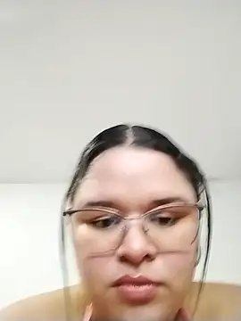 Snapshot of SamanthaStonee chatting on June 17, 2026, 11:03 pm SamanthaStonee online show from June 17, 2026, 11:03 pm
