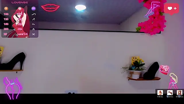 Darianna Atehortua online show from March 19, 2026, 9:48 pm