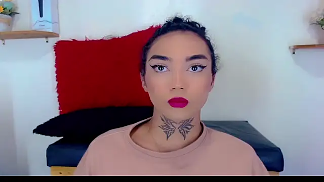 Darianna Atehortua online show from March 11, 2026, 9:20 pm