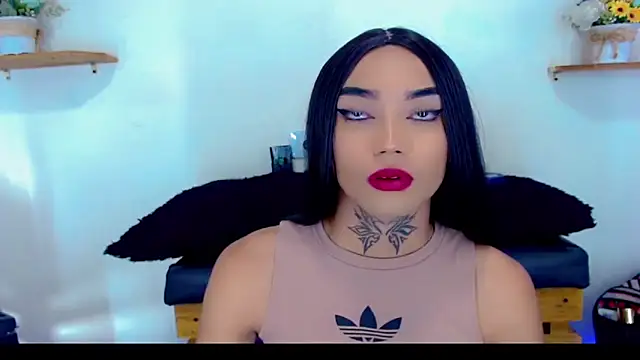 Darianna Atehortua online show from March 16, 2026, 9:17 pm