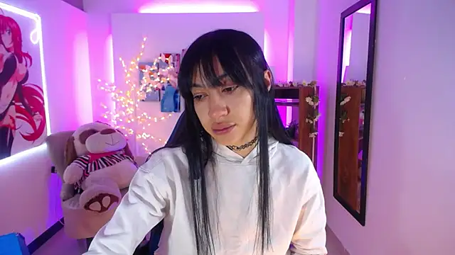 Snapshot of FIORELLA_L chatting on June 25, 2026, 11:59 am FIORELLA L online show from June 25, 2026, 11:59 am