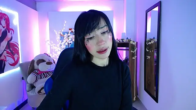Snapshot of FIORELLA_L chatting on July 15, 2026, 12:12 pm FIORELLA L online show from July 15, 2026, 12:12 pm