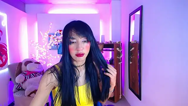 Snapshot of FIORELLA_L chatting on June 27, 2026, 12:11 pm FIORELLA L online show from June 27, 2026, 12:11 pm
