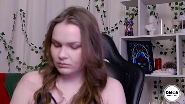 Kate mermaid online show from February 12, 2026, 1:49 am