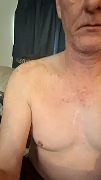 sexy hottie guy online show from February 9, 2026, 9:57 pm