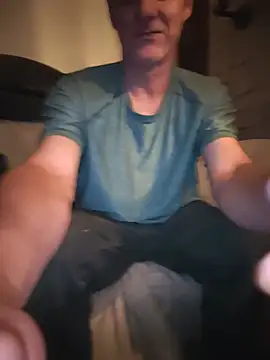 sexy hottie guy online show from July 13, 2026, 12:48 pm