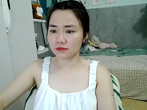 Snapshot of Amy8386 chatting on April 12, 2026, 4:43 pm Amy8386 online show from April 12, 2026, 4:43 pm