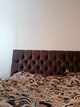 rodica1234 online show from February 18, 2026, 9:28 am