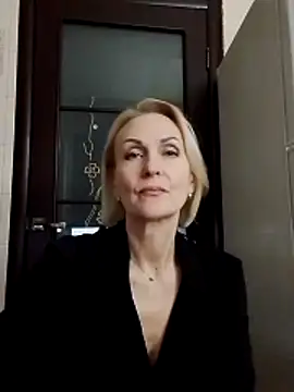 Snapshot of MichelleSolis chatting on March 22, 2026, 3:46 pm MichelleSolis online show from March 22, 2026, 3:46 pm