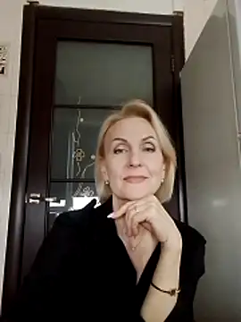 Snapshot of MichelleSolis chatting on March 25, 2026, 2:05 pm MichelleSolis online show from March 25, 2026, 2:05 pm