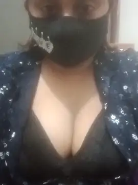 Noughty Jasmin online show from February 4, 2026, 6:03 pm