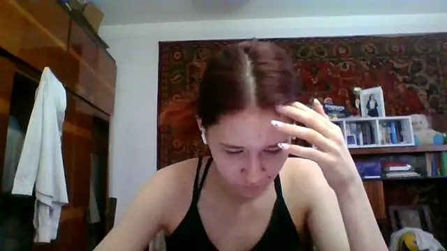 Snapshot of NickiKisinger chatting on March 6, 2026, 5:13 am NickiKisinger online show from March 6, 2026, 5:13 am