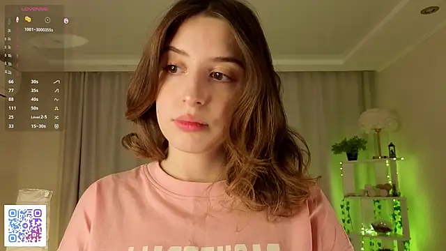 LeanneDinkle online show from February 14, 2026, 4:45 am