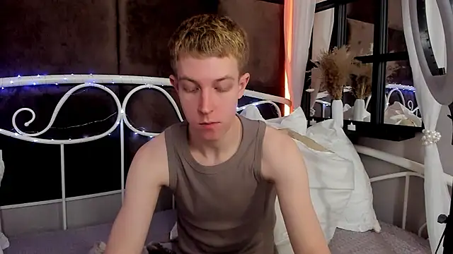 Snapshot of Dylan_Norton chatting on March 20, 2026, 10:16 am Dylan Norton online show from March 20, 2026, 10:16 am