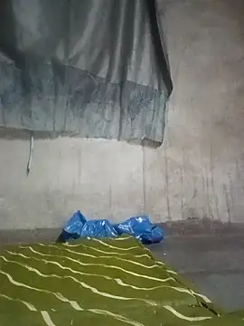 Snapshot of Annuhot143 chatting on March 19, 2026, 8:03 am Annuhot143 online show from March 19, 2026, 8:03 am