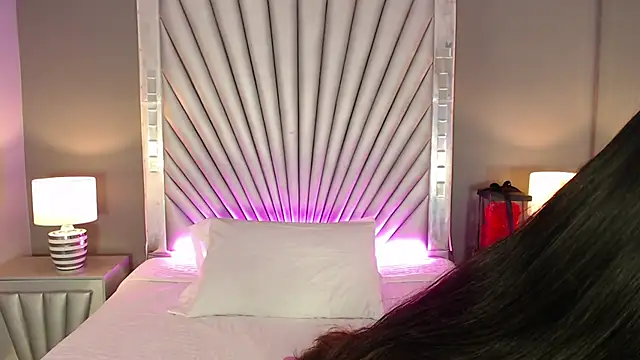 KiaraEverly online show from February 14, 2026, 11:54 am