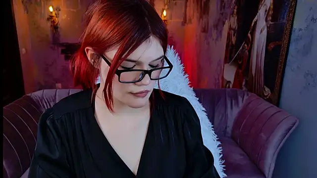 EllieFoxy online show from March 15, 2026, 7:32 pm