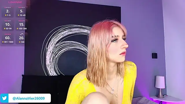 AlannaViera online show from April 24, 2026, 11:45 am