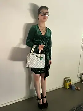 Just-Lilly online show from April 23, 2026, 1:35 pm