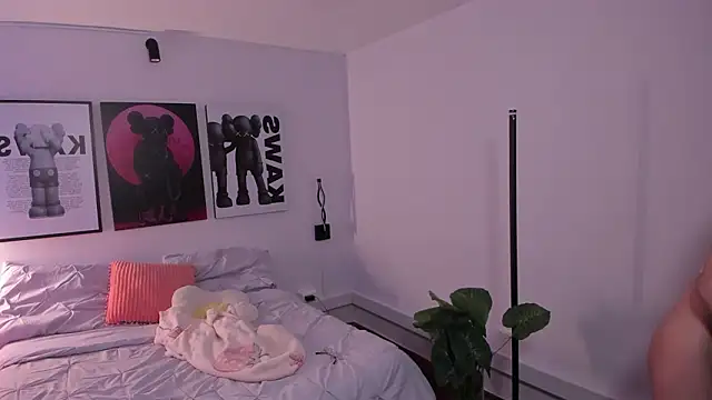 Hey lucy   online show from February 28, 2026, 3:22 pm