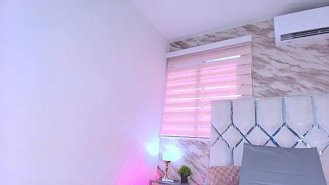 Snapshot of ivanna_vg chatting on February 3, 2026, 7:19 pm ivanna vg online show from February 3, 2026, 7:19 pm