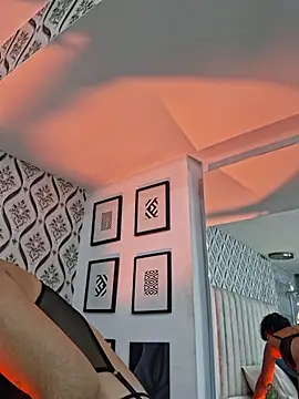 Snapshot of Eva_Monroes chatting on March 10, 2026, 3:32 am Eva Monroes online show from March 10, 2026, 3:32 am