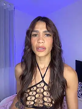 Snapshot of SofiaRivero chatting on June 11, 2026, 7:33 pm SofiaRivero online show from June 11, 2026, 7:33 pm