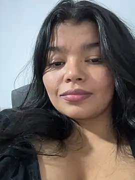 moonhelen online show from March 2, 2026, 7:26 am