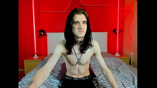 lee twink online show from February 8, 2026, 9:56 pm