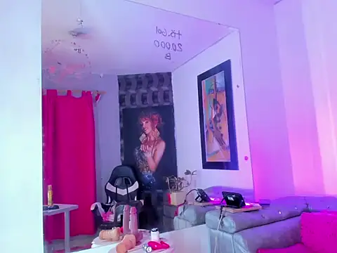 Snapshot of Ciara_HotTs chatting on June 22, 2026, 12:13 pm Ciara HotTs online show from June 22, 2026, 12:13 pm