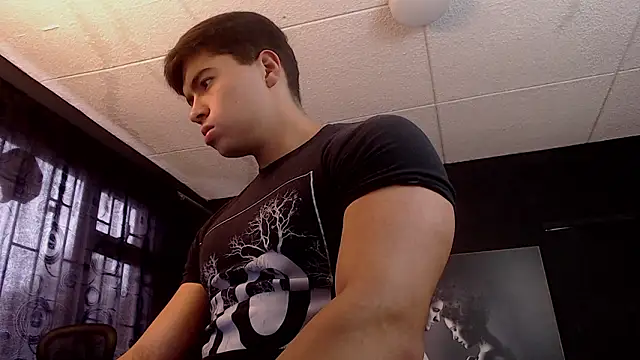 hat guy01 online show from February 3, 2026, 8:25 pm