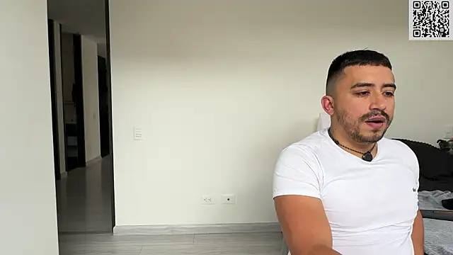 Snapshot of Sofii_n_Diego chatting on July 26, 2026, 5:20 pm Sofii n Diego online show from July 26, 2026, 5:20 pm