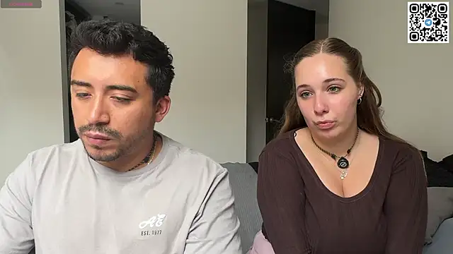 Snapshot of Sofii_n_Diego chatting on June 28, 2026, 6:25 pm Sofii n Diego online show from June 28, 2026, 6:25 pm