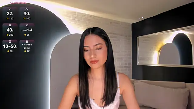 Snapshot of LucieMartin chatting on April 12, 2026, 5:38 pm LucieMartin online show from April 12, 2026, 5:38 pm