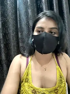 Snapshot of Alix_cuti chatting on July 15, 2026, 5:53 pm Alix cuti online show from July 15, 2026, 5:53 pm