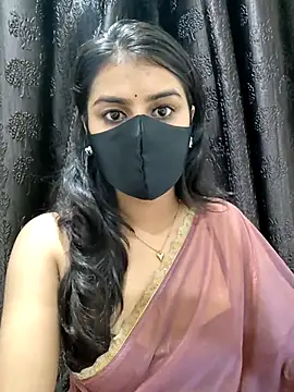 Snapshot of Alix_cuti chatting on August 2, 2026, 8:39 pm Alix cuti online show from August 2, 2026, 8:39 pm