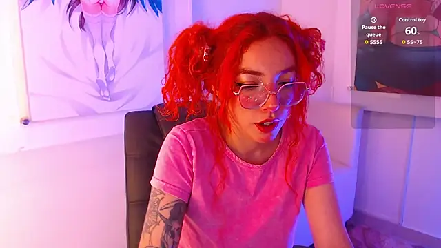 Snapshot of mere_in_redd chatting on July 11, 2026, 1:33 pm mere in redd online show from July 11, 2026, 1:33 pm