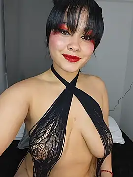 zoe love18 online show from July 25, 2026, 4:53 am