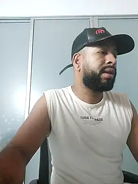 HairyBody- online show from February 6, 2026, 5:14 am