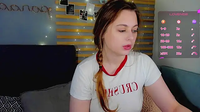 Snapshot of Alice_Wanderr chatting on March 7, 2026, 2:51 am Alice Wanderr online show from March 7, 2026, 2:51 am